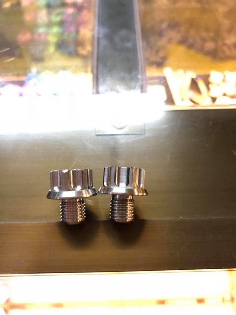 Ốc inox salaya 6li 1phân , gắn carte ,dàn áo... đầu Probot