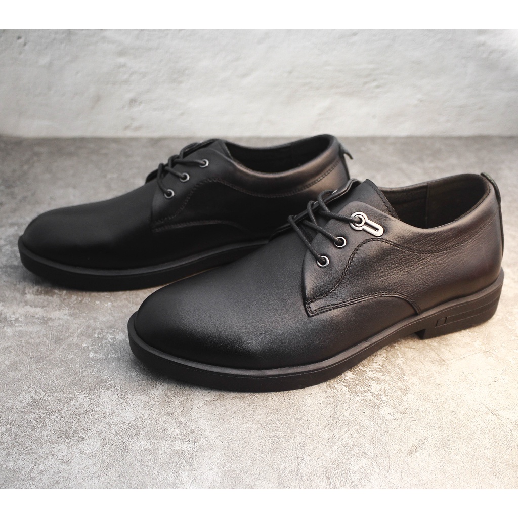 Giày nam da bò thật màu đen kiểu dáng phong cách đẳng cấp, phù hợp mặc quần âu, quần bò, quần vải - Mã sản phẩm: GL44