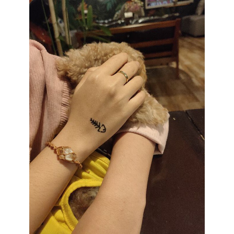 Vòng tay citrine macrame