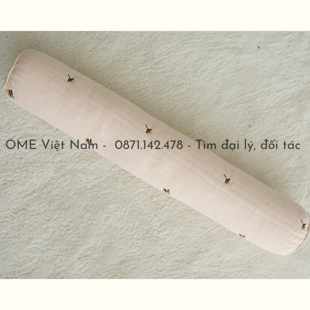 Gối ôm vải cotton Hàn chần bông thêu OME