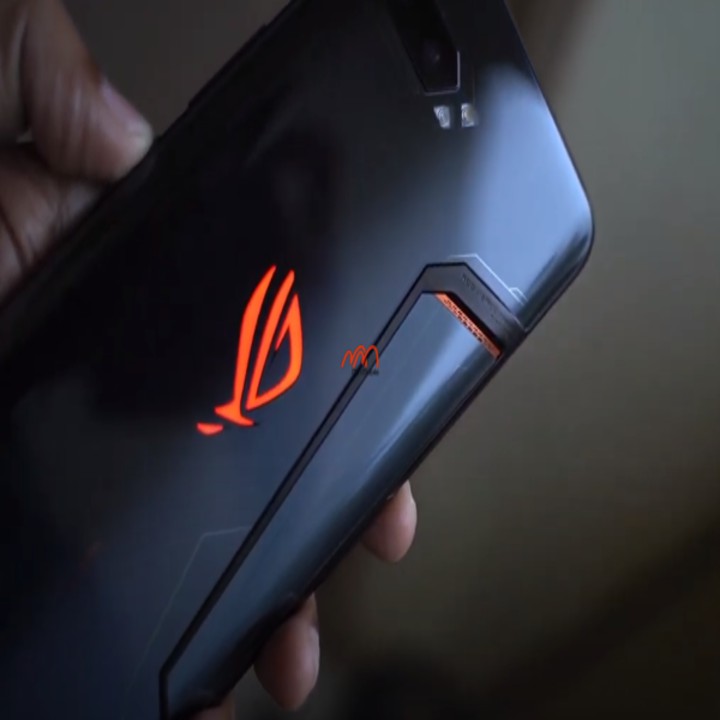 Đèn logo lưng máy Asus Rog Phone 2 ZS660K