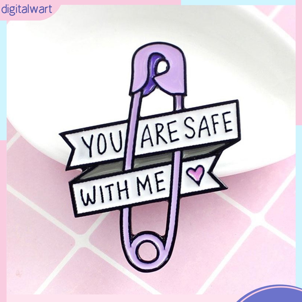 Ghim cài áo bằng chất liệu hợp kim tráng men họa tiết chữ YOU ARE SAFE WITH ME