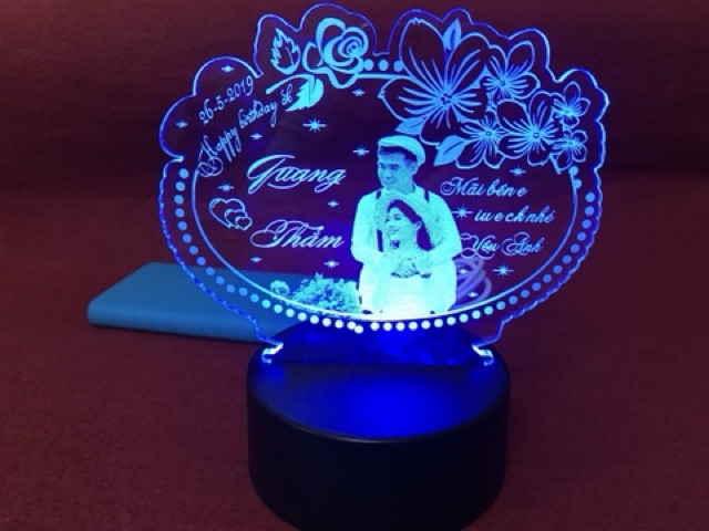 Đèn ngủ led khắc hình ảnh theo yêu cầu