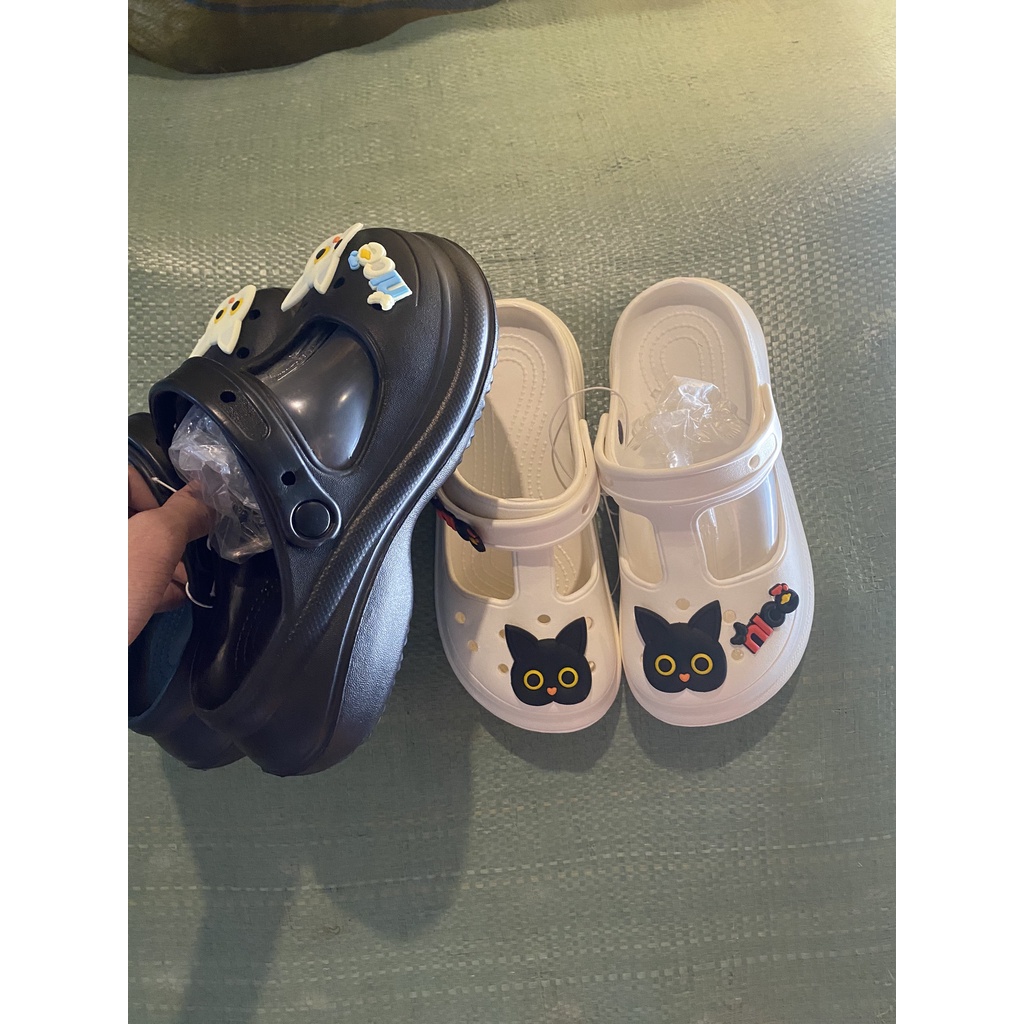 Dép ulzzang khoét 2 bên độn đế Cross nữ đế 5cm siêu nhẹ kèm Sticker mèo - dép bánh mì nữ hot trend 2022