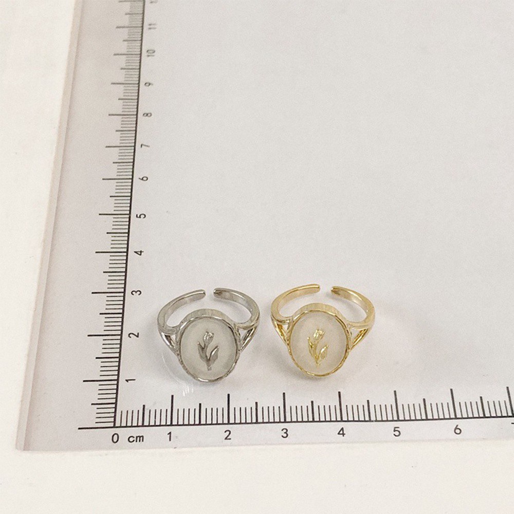 Nhẫn hợp kim chạm hình hoa tulip màu vàng/bạc mạ phong cách vintage dành cho nữ