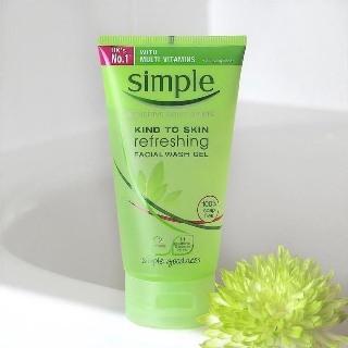 SỮA RỬA MẶT SIMPLE GEL