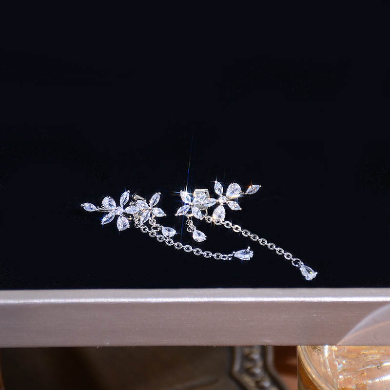 V.I.T House | Bông tai S925 hoa đính đá