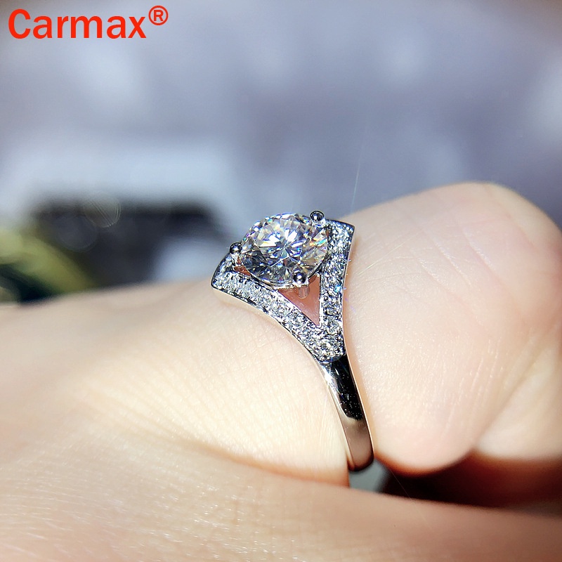 Nhẫn Đính Đá Kim Cương Toàn Bộ Hình Moissanite