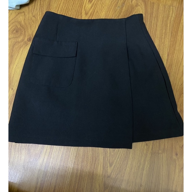 PASS Chân váy đen