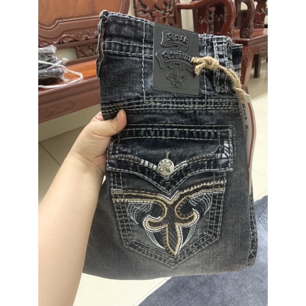 Quần Rock chỉ nổi