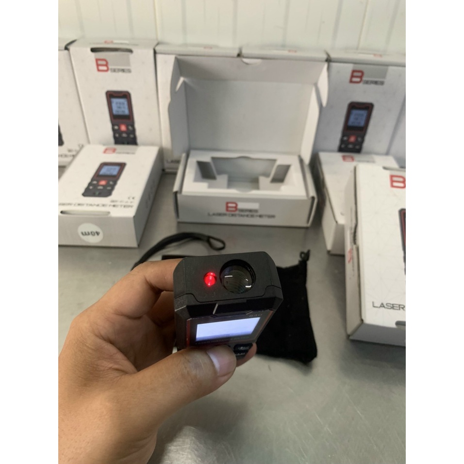 Thước đo khoảng cách bằng tia laser  40m - 60m
