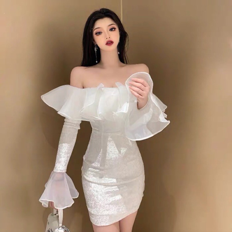 Váy nhung body trễ vai cổ bèo. Đầm trắng ôm body dáng ngắn đi tiệc