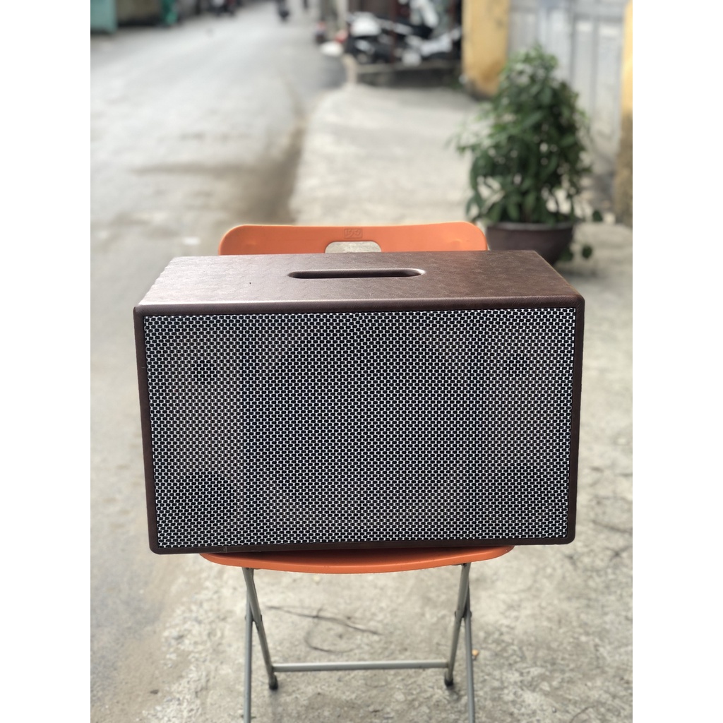 Box bọc da cỡ lớn bọc da sang trọng.