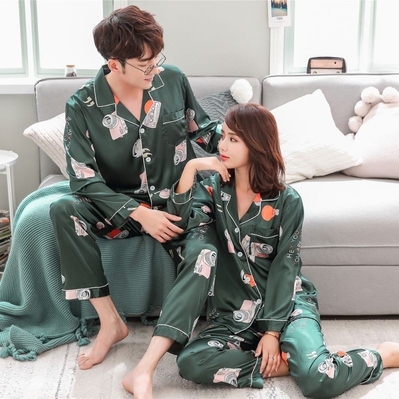 Bộ đồ ngủ pijama dài tay cổ V họa tiết giản dị cho cặp đôi | BigBuy360 - bigbuy360.vn