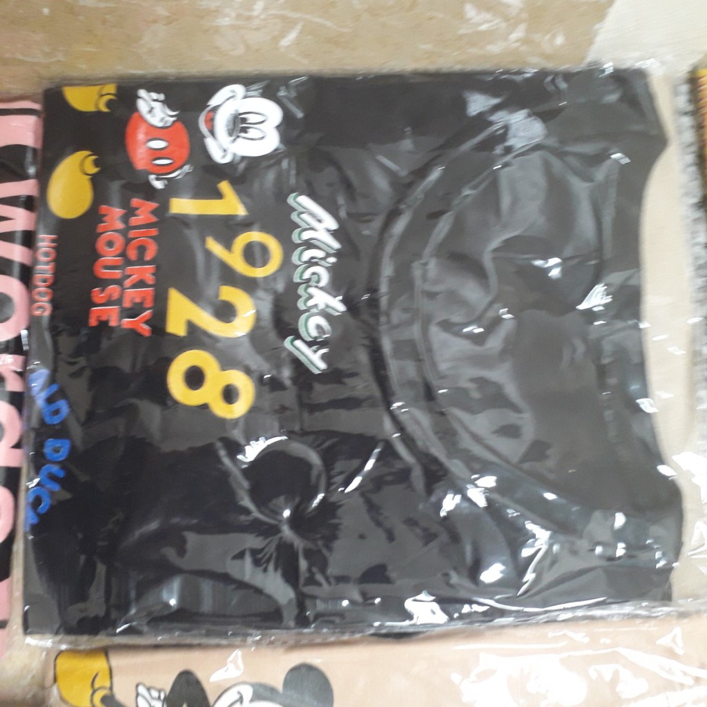 Áo lửng tay Mickey - vải cotton thun đính khuy cá tính nữ mặc mát