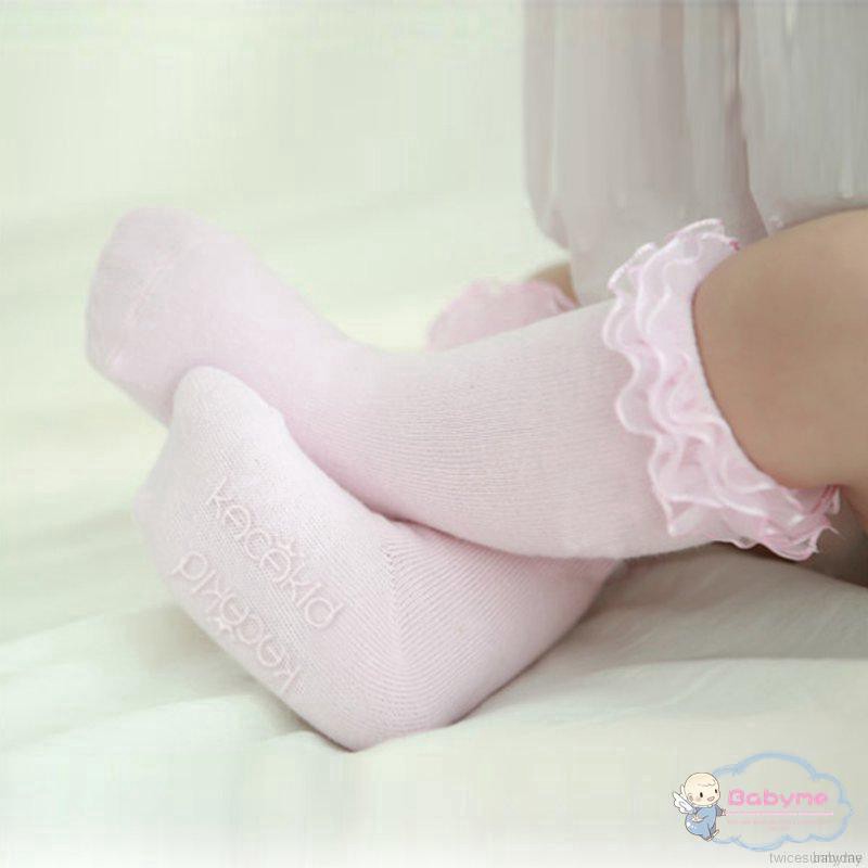 ☀ sunny ღ Tất đầu gối phối ren đáng yêu cho bé gái