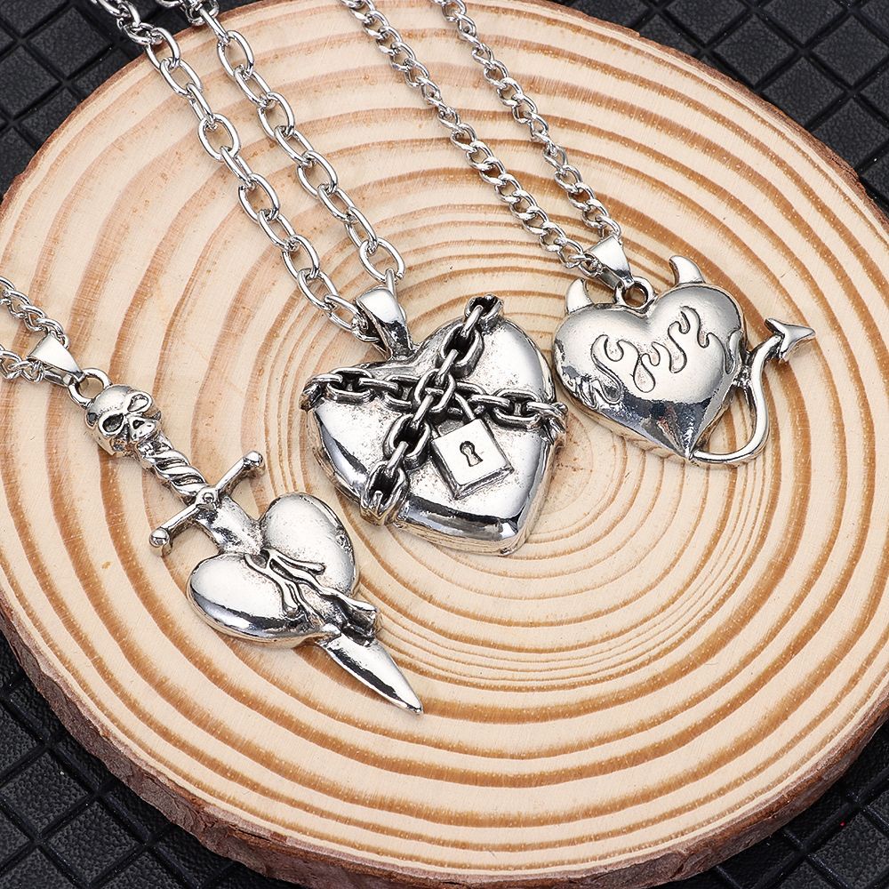 Vòng cổ hình trái tim phong cách Âu Mỹ thiết kế đơn giản cá tính