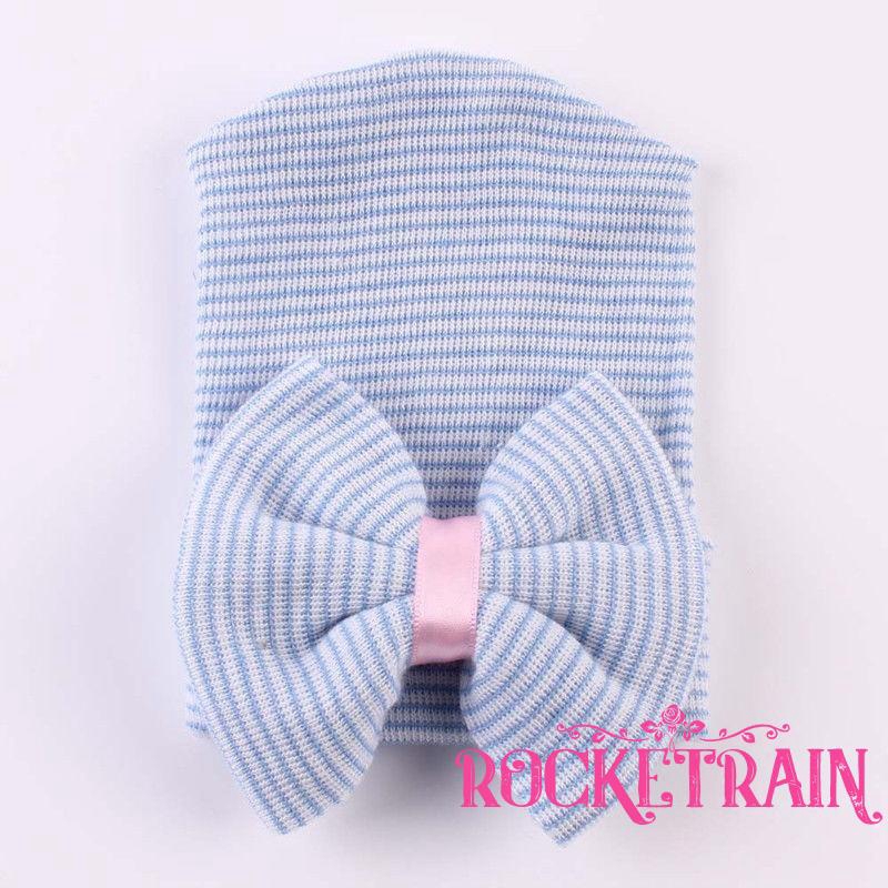 Nón trùm đầu họa tiết sọc thắt nơ cho bé gái