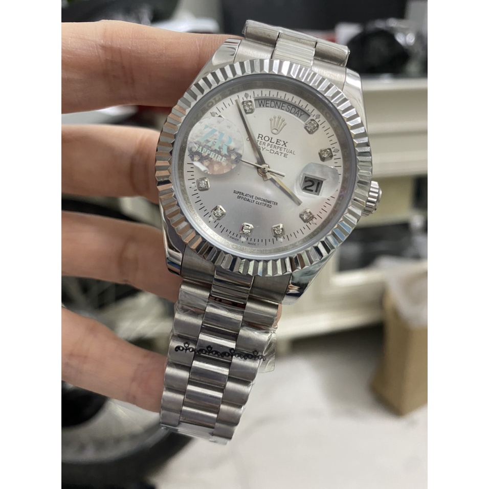 Đồng hồ Nam Rolex máy nhật dòng cơ Automatic size 41mm số đá day date vỏ trắng mặt trắng dây kim loại