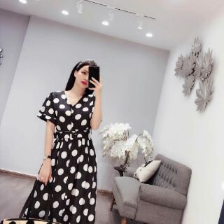 Váy Chấm Bi