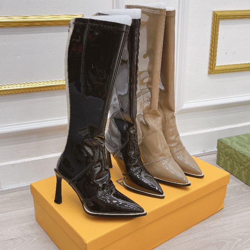 Boots gối đai khoá Fendii bóng gót nhọn nâu đen