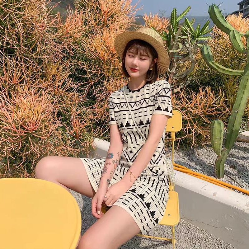 Đầm ZHELIHANGFEI dệt kim họa tiết hình học nhẹ nhàng xinh xắn