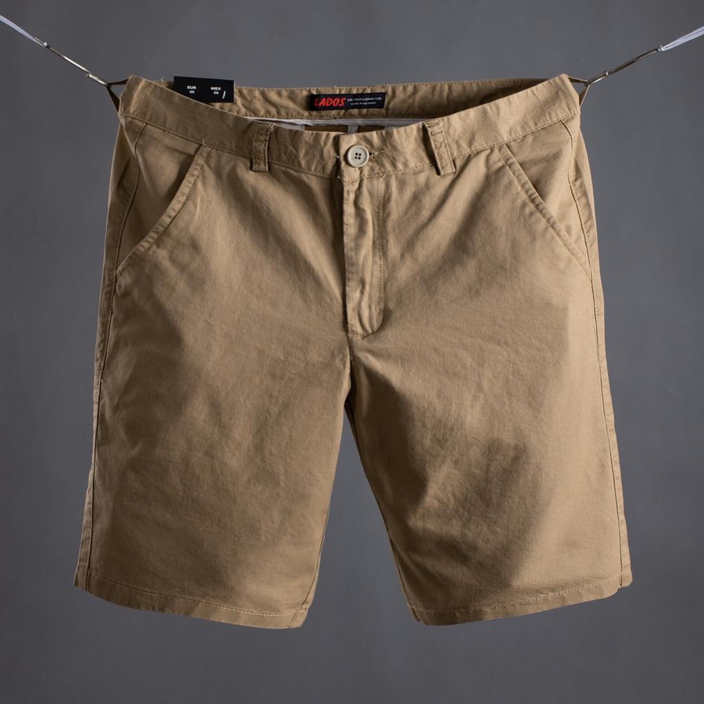 Quần short vải kaki basic nam cao cấp LADOS - 44031 với thiết kế đơn giản, form basic rộng rãi, thoải mái