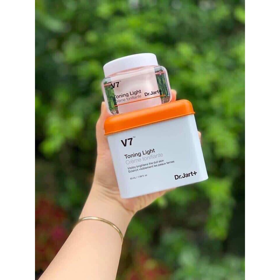 KEM V7 TONIGHT LIGHT (MẪU MỚI HỘP VUÔNG 50ml)