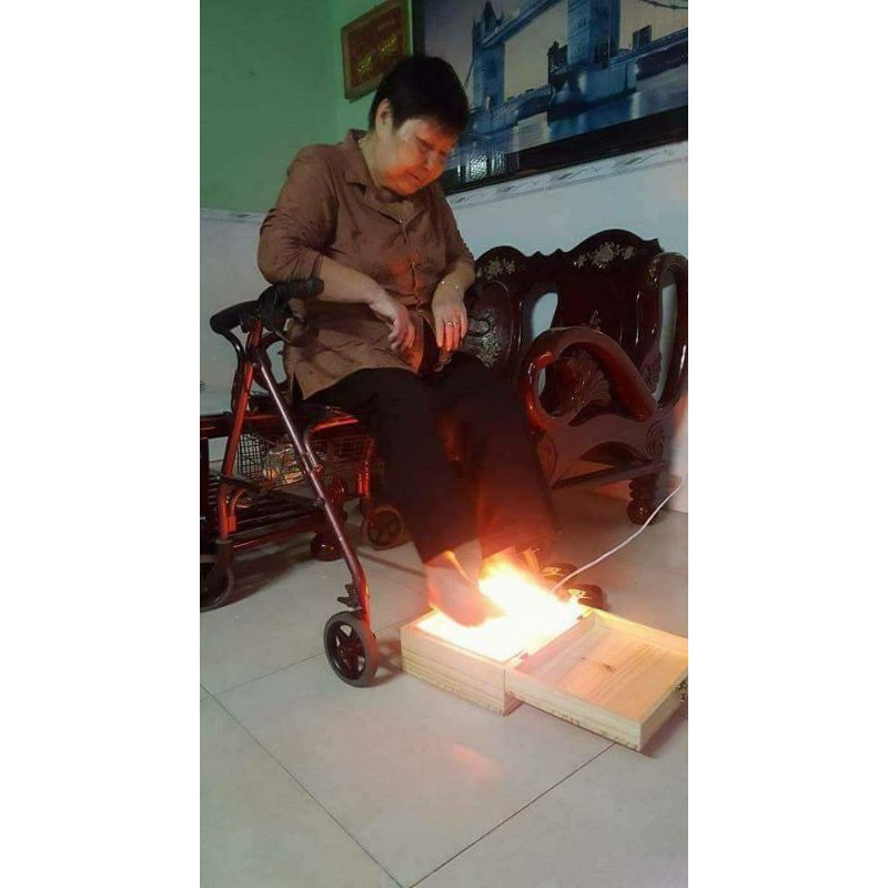 Hộp Đá Muối Ngâm Chân Himalaya Pakistan Gôm 1 Viên Mặt Cong/ 2 viên mặt cong