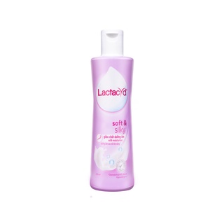 Dung dịch vệ sinh phụ nữ lactacyd dưỡng ẩm 250ml soft & silky