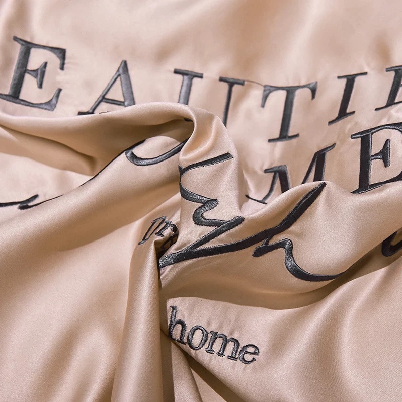 Trọn Bộ Chăn Ga Vỏ Gối Lụa Cotton BEAUTIFUL HOME - Chữ Thêu Sang Trọng - Phối Viền Nhiều Màu