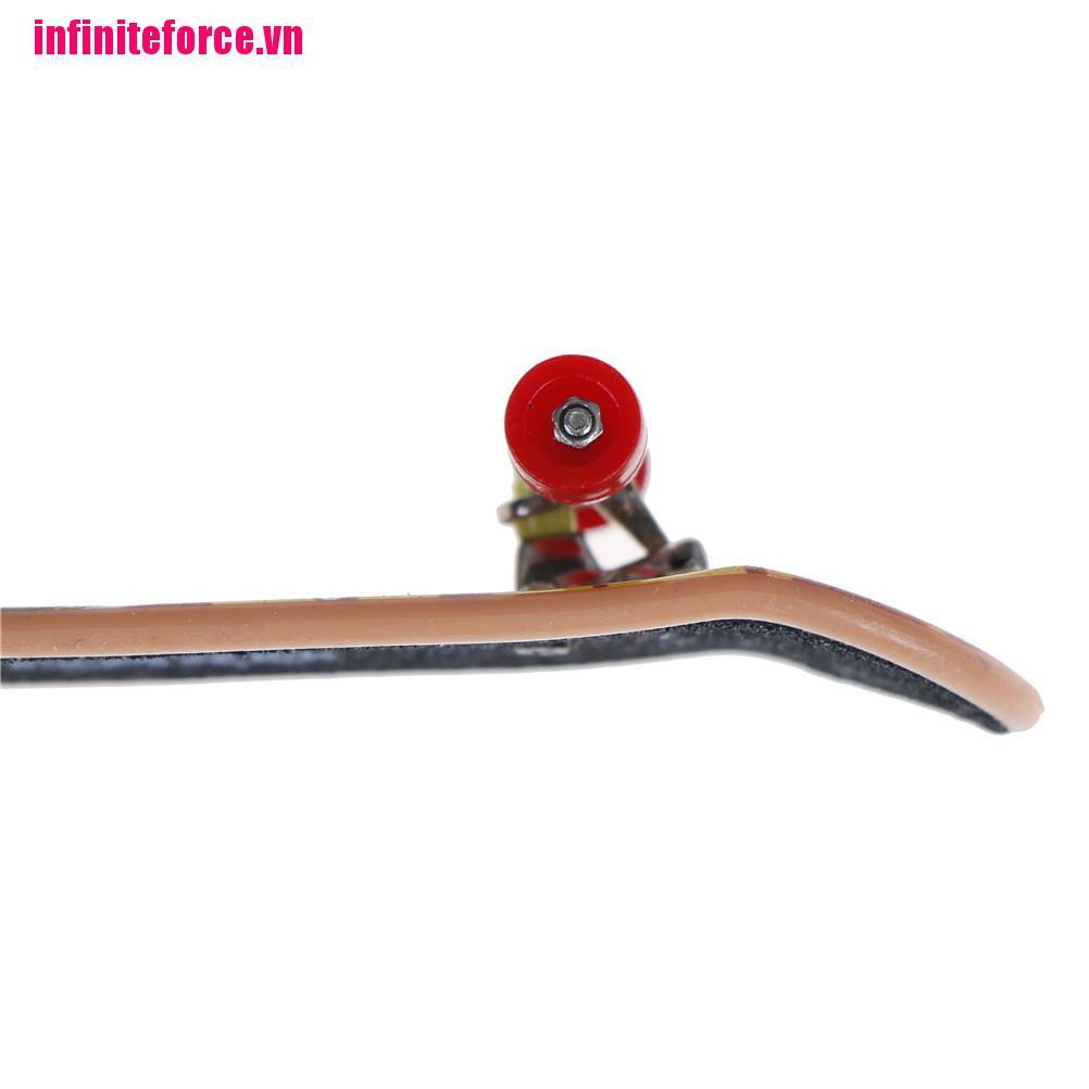 Dép Nhựa Xỏ Ngón Thiết Kế Xinh Xắn Hợp Thời Trang