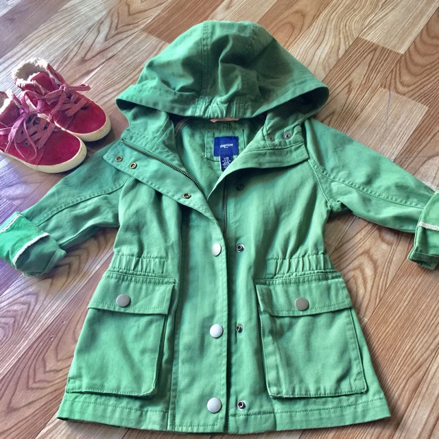 Áo khoác kaki bé gái Gap Kids