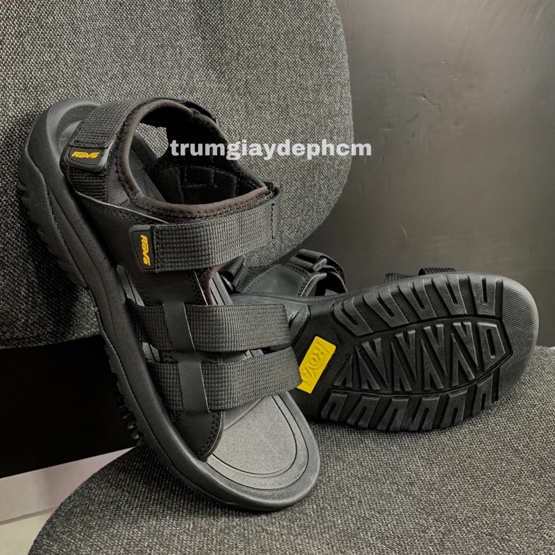 Giày Sandal Đế Đúc Nam Có Quai Hậu Hiệu Rova - RV668 Xám