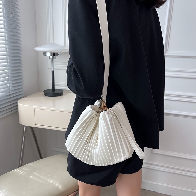 Túi Đeo Vai Màu Trơn Phong Cách Châu Âu Thời Trang 2022 Cho Nữ