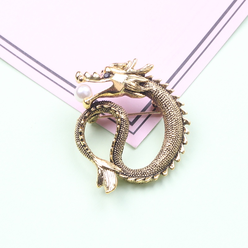 Ghim Cài Áo Hình Rồng Đỏ Hai Màu Sắc Cá Tính