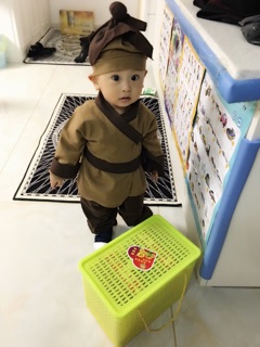 Set chú tiểu