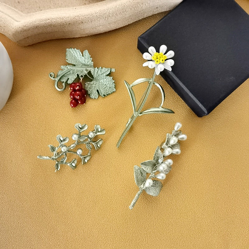 Kathy's Shop - Ghim, trâm cài áo cành lá thiết kế sang trọng