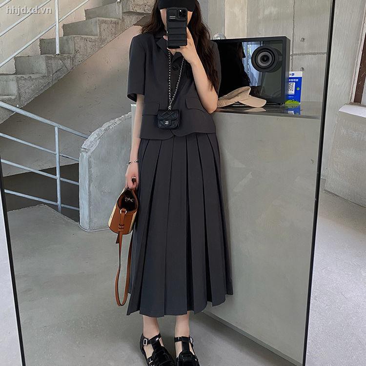 Set áo tay ngắn + chân váy xếp ly thời trang mùa hè 2021 sành điệu cho nữ (có bán lẻ)