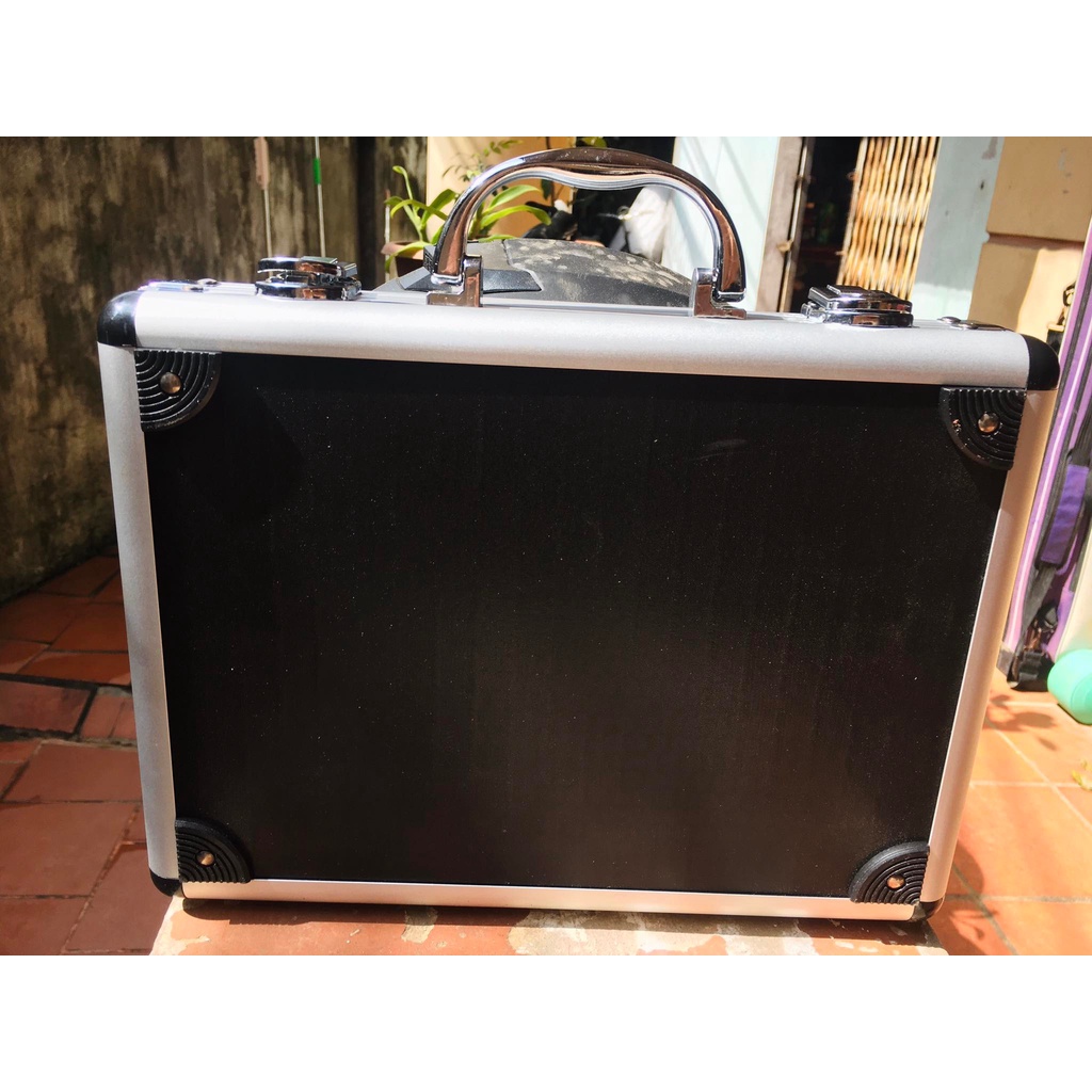 Set vali xỏ khuyên chuyên nghiệp