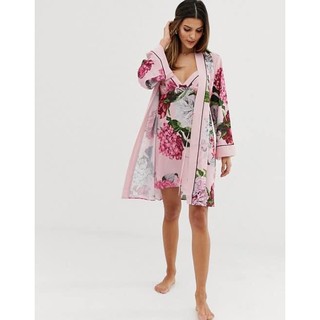 Choàng Phi Lụa Hoa Sang Trọng Ted Baker