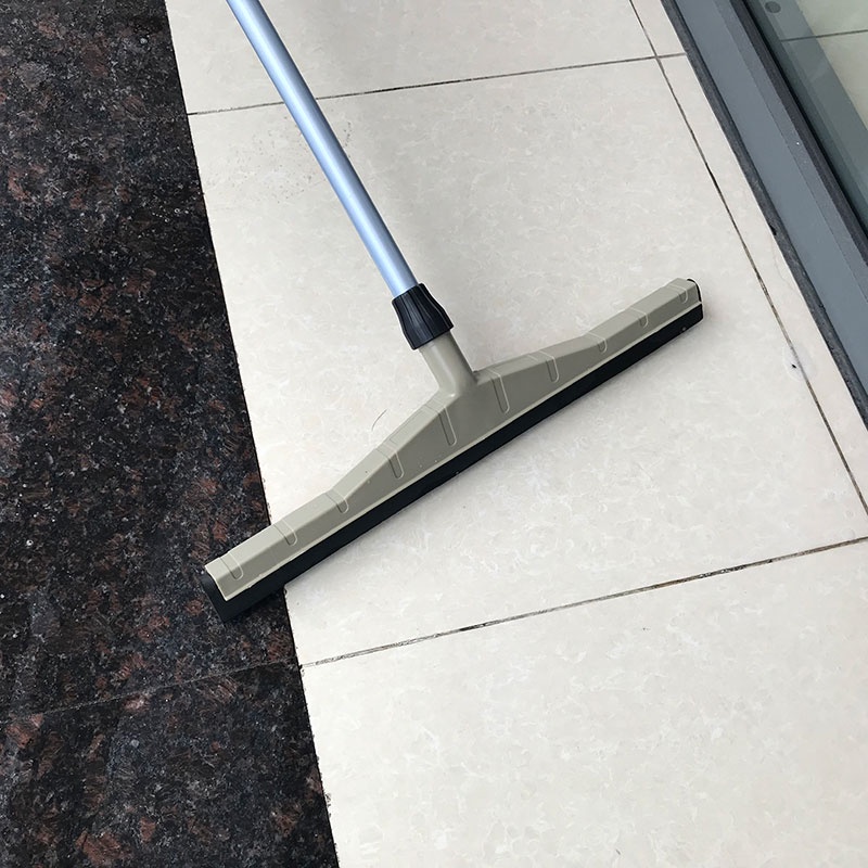 CÂY GẠT NƯỚC SÀN SAUBER ĐẦU GẠT THẲNG BẰNG NHỰA, LƯỠI CAO SU XỐP  22inch - 30inch