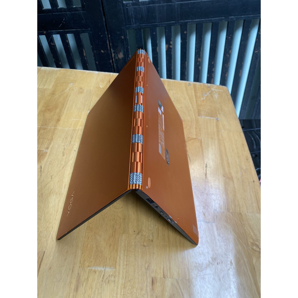 Laptop Lenovo Yoga 900