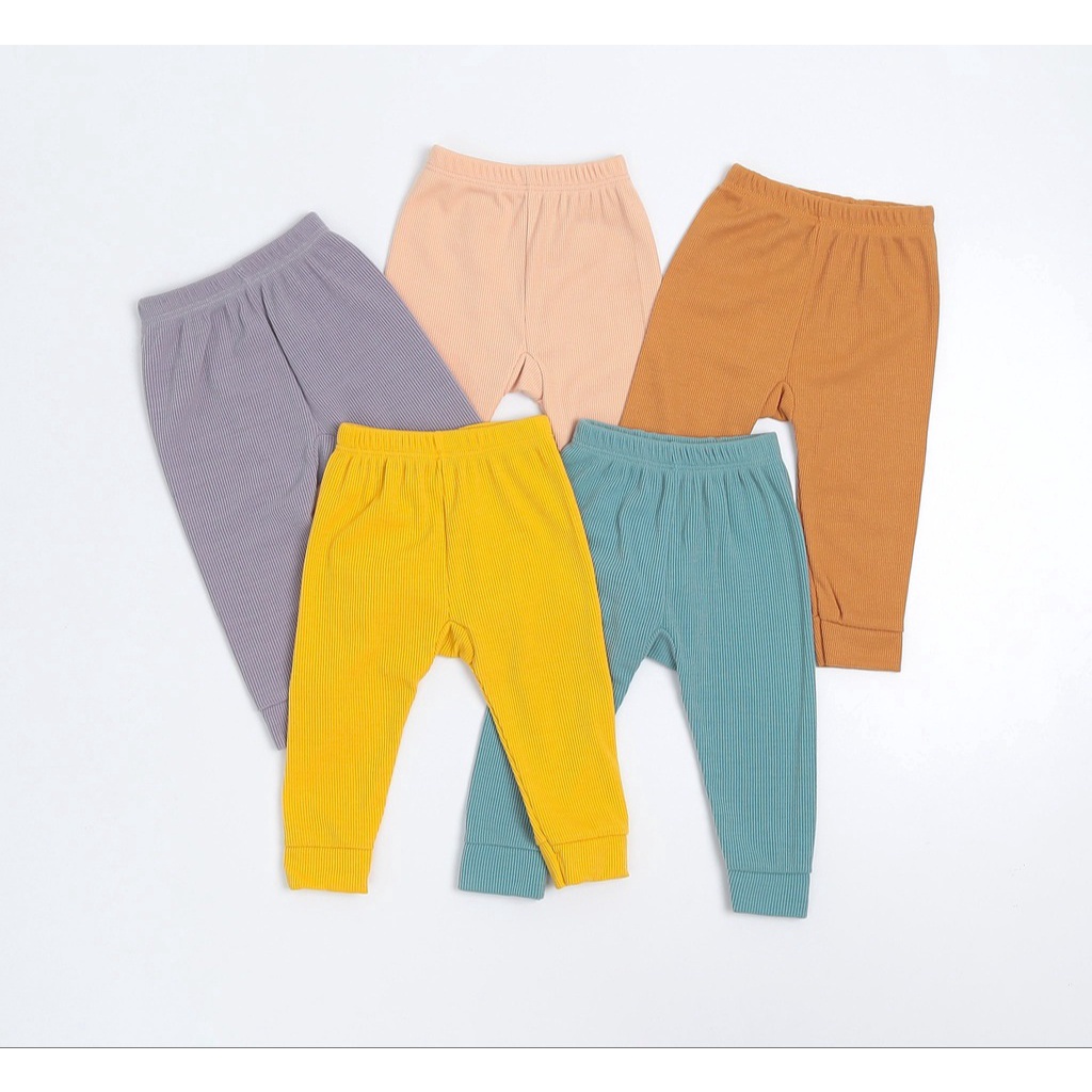 QUẦN THUN GÂN ĐÁP ĐŨNG ĐÓNG BỈM CHO BÉ SƠ SINH TỪ 5-15 KG