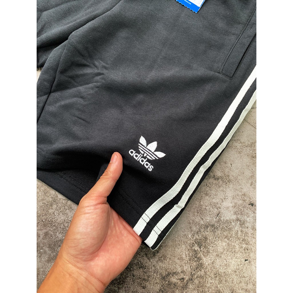 Quần Short das nam 3 sọc cổ điển 148 3-STRIPES SHORTS Made in Cambodia full tag code SIZE S M L