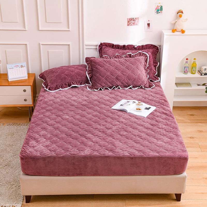 THẢM BỌC ĐỆM TRẦN HOA 4 CÁNH TẶNG KÈM 2 VỎ GỐI BÈO CÙNG MÀU