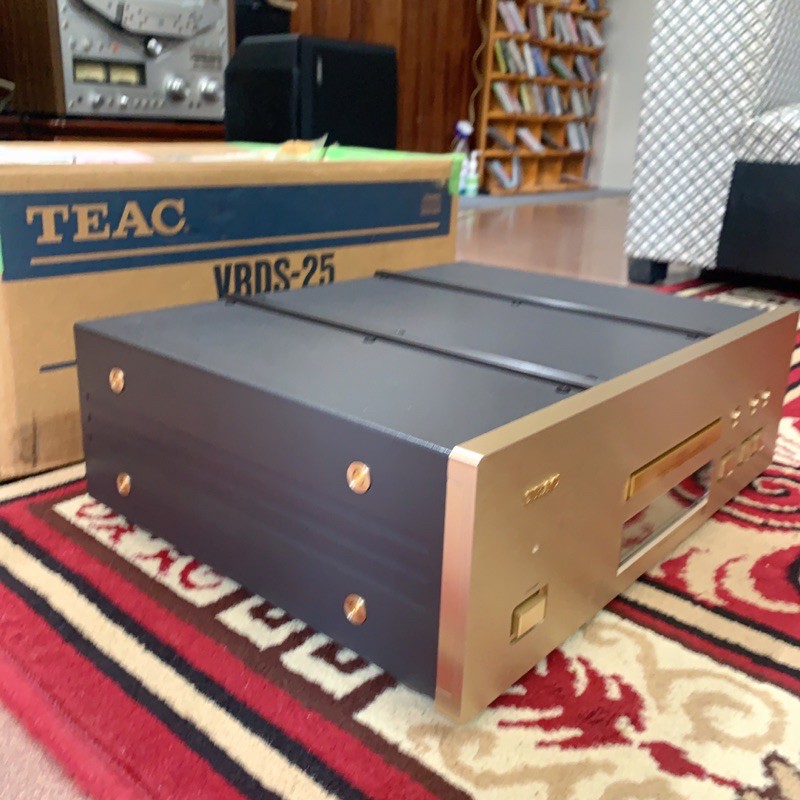 Đầu CD teac 25