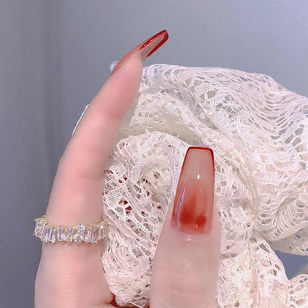 Hộp 24 Móng Tay Giả Thời Trang Cho Nữ