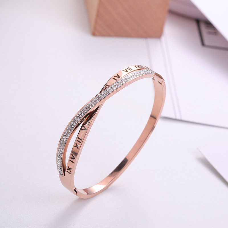 Vòng tay thép titan mạ vàng hồng 18K đính kim cương không phai không dị ứng khắc chữ la mã phong cách Hàn Quốc cho nữ
