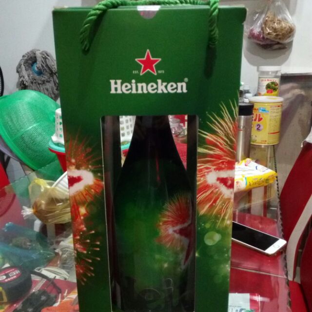 Bia Heineken chai 1.5lit có hộp rất đẹp